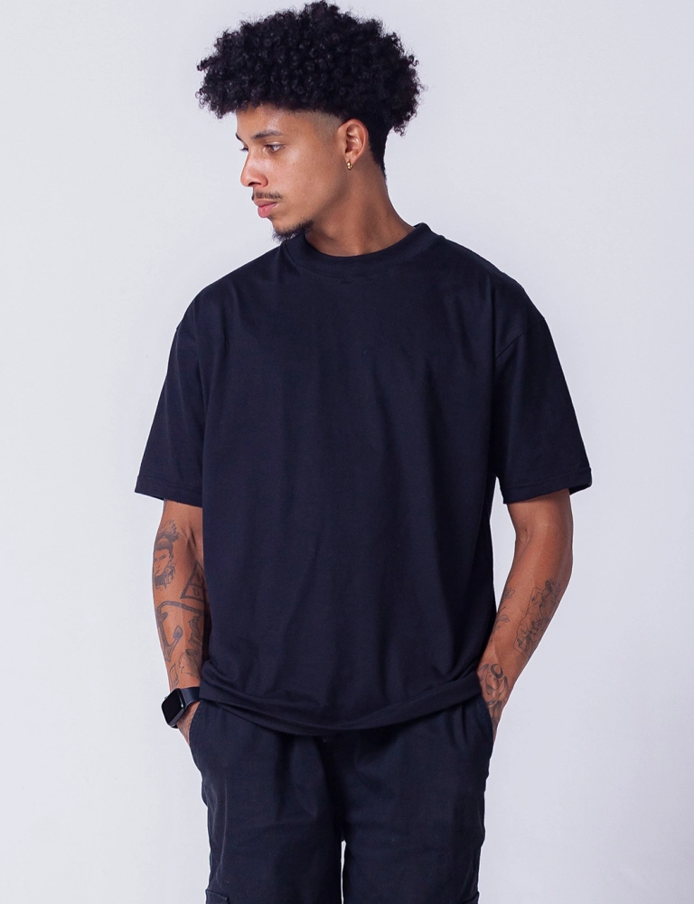 Camiseta Básica Oversized Preta